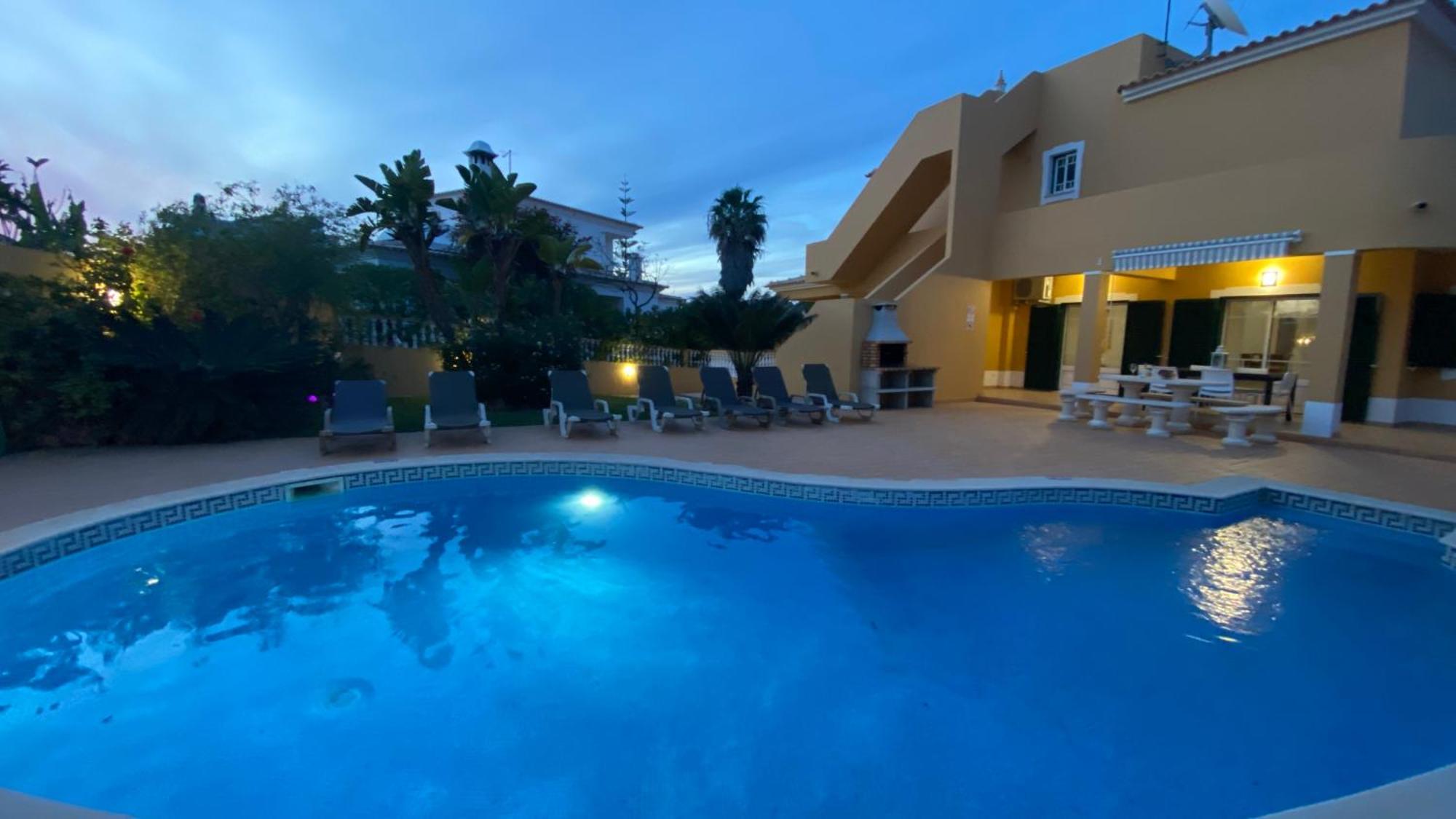 Villa Rafaela Com Piscina 阿尔布费拉 外观 照片