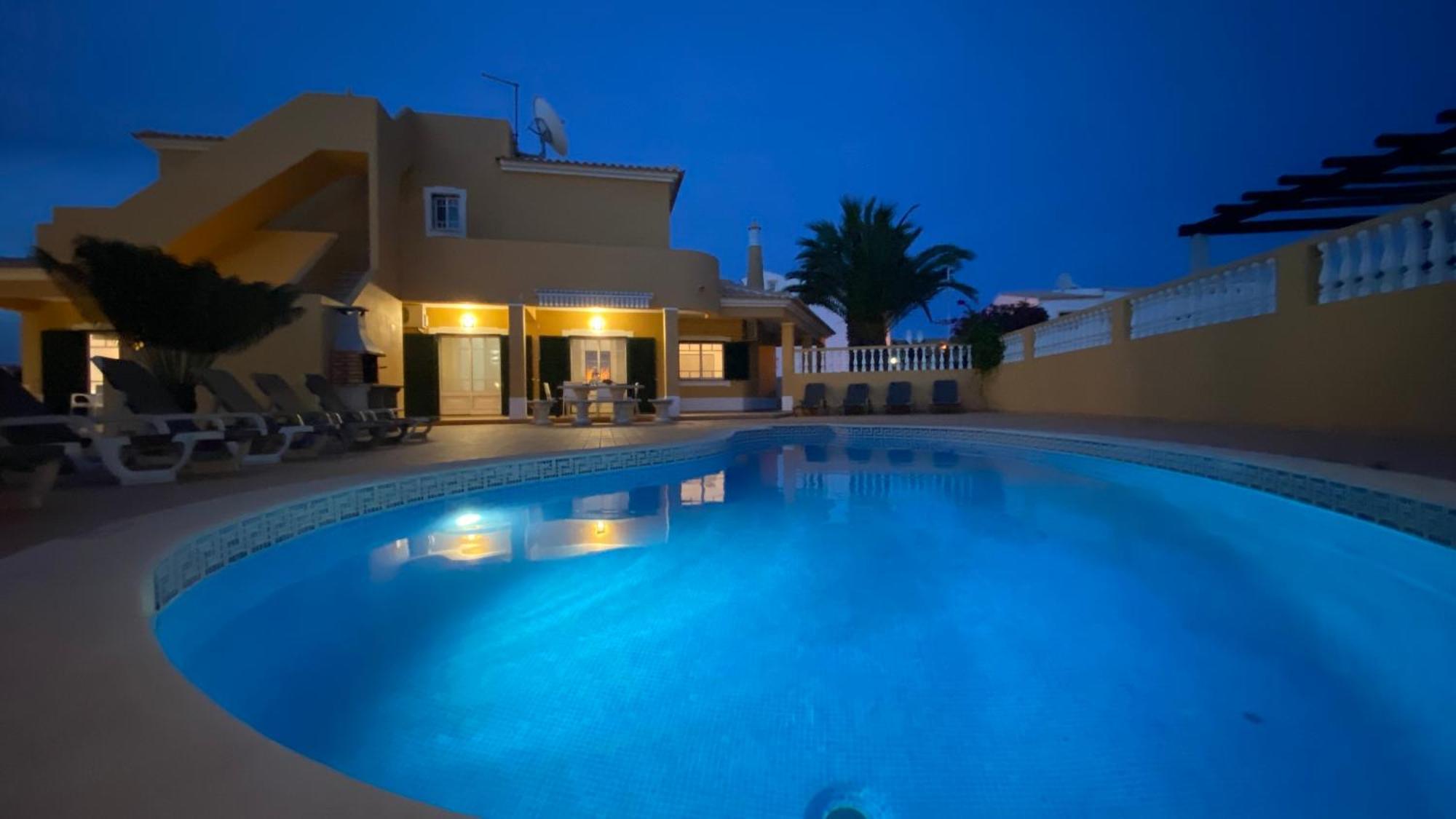Villa Rafaela Com Piscina 阿尔布费拉 外观 照片