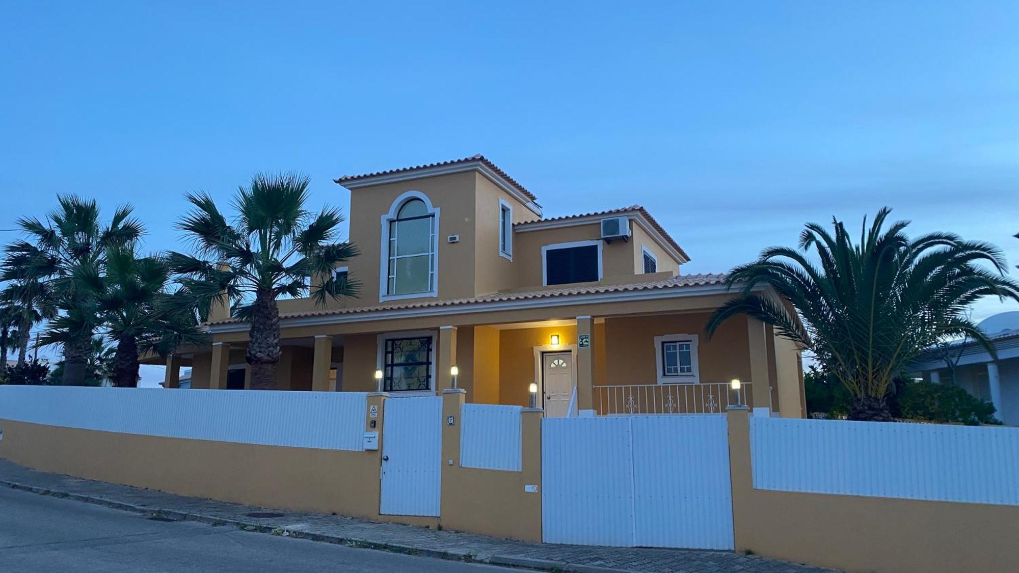 Villa Rafaela Com Piscina 阿尔布费拉 外观 照片